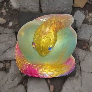 Stunning Halloween Gold & Rainbow Snake & Apple Garden Of Eden Figurine 4"x4"